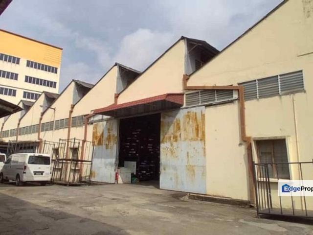Warehouse for rent in Petaling, Damansara Damai