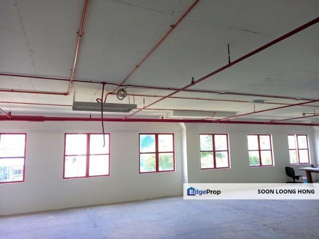 Warehouse for rent in Seksyen 51, Petaling Jaya