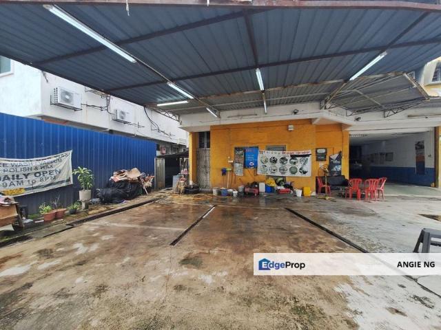 Warehouse for sale in Petaling, Damansara Damai