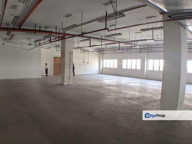 Warehouse for rent in Seksyen 51A, Petaling Jaya