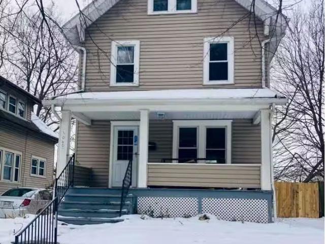 House for rent in Akron