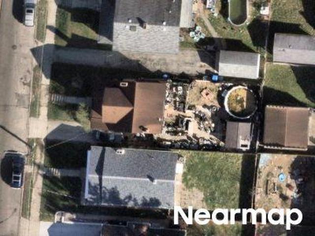 House for sale in Roselawn, Ohio