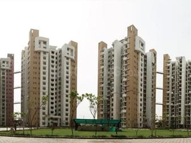 Flat for sale in Greater Noida - Delhi, Arunachal Pradesh