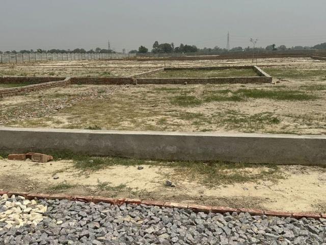 Land for sale in Poona, National Capital Territory Of Delhi