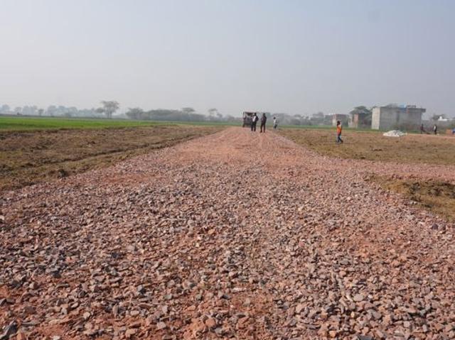 Land for sale in Hariana
