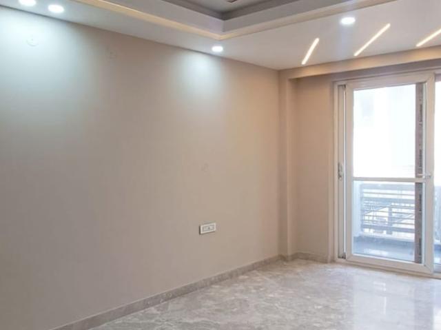 House for sale in Hariana