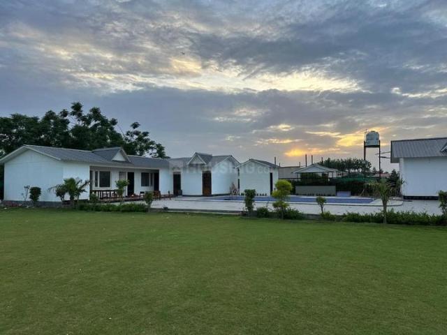 Land for sale in Greater Noida - Delhi, Arunachal Pradesh