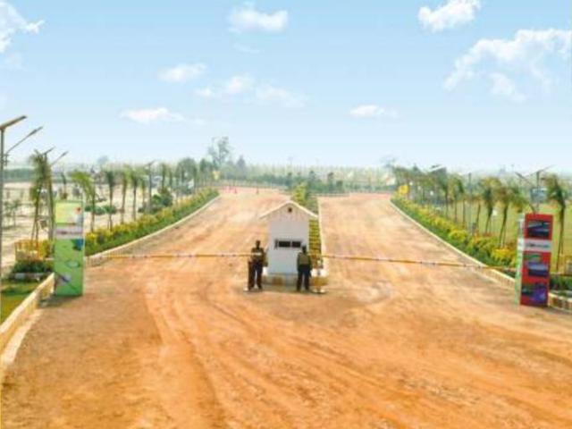 Land for sale in Greater Noida - Delhi, Arunachal Pradesh