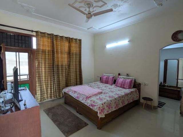 Flat for rent in Hariana
