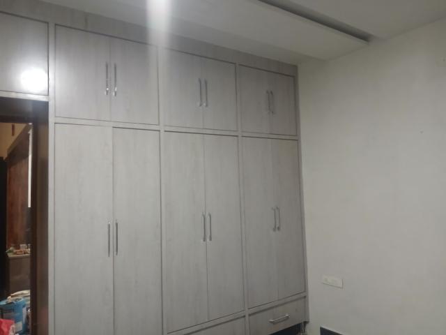 Property for rent in Hariana