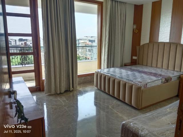 Property for rent in Hariana