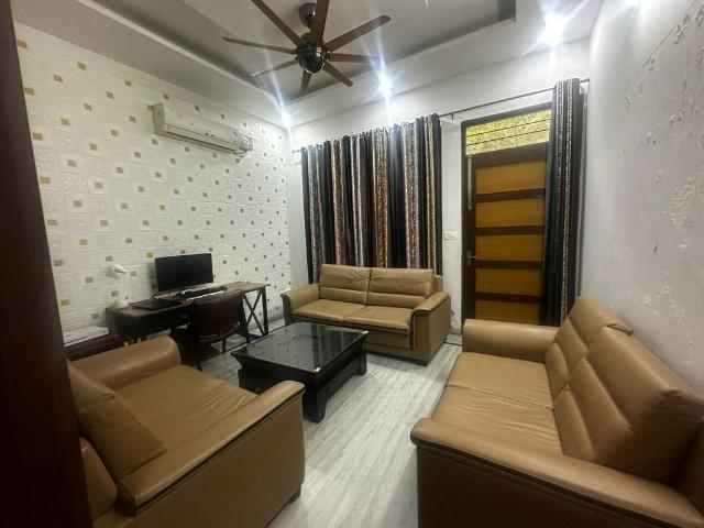 House for rent in Hariana