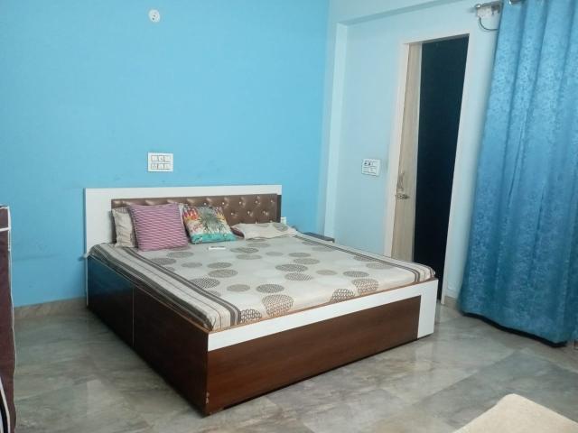 Property for rent in Deri