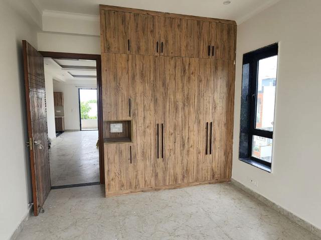 Property for rent in Hariana