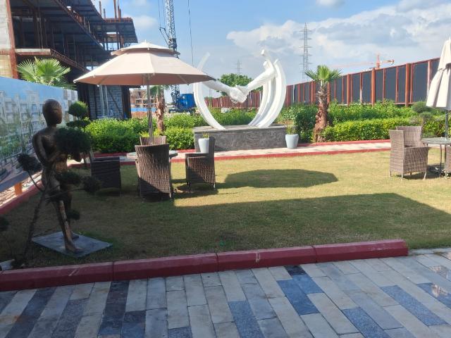 Commercial for sale in Hariana