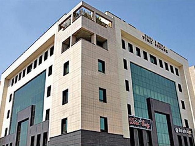 Office for sale in Hariana