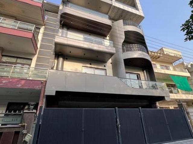 Property for sale in Hariana