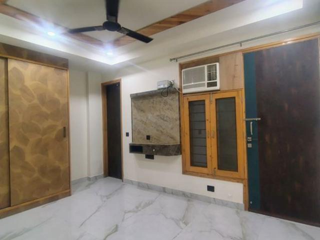 Property for rent in Hariana