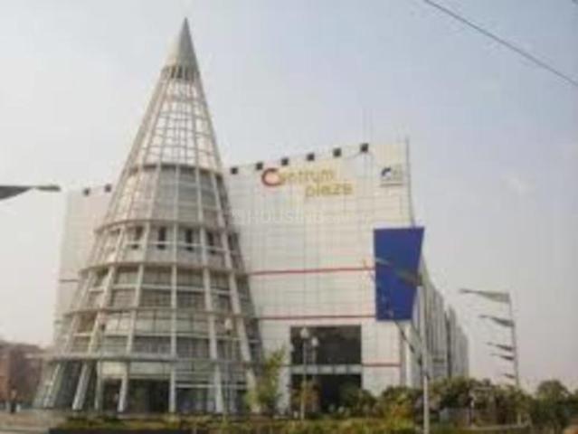 Commercial for sale in Hariana