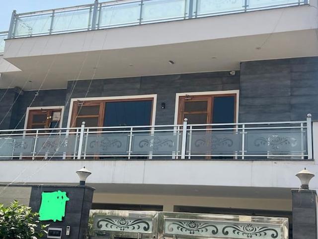 House for rent in Hariana