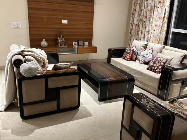 Property for rent in Hariana