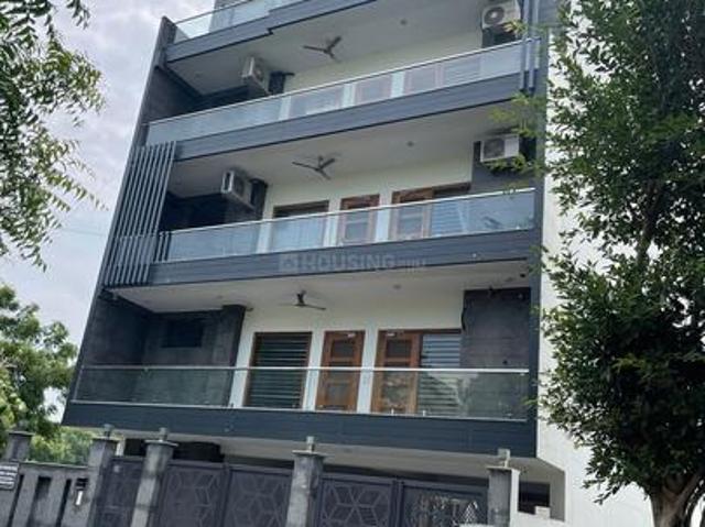 Flat for sale in Hariana