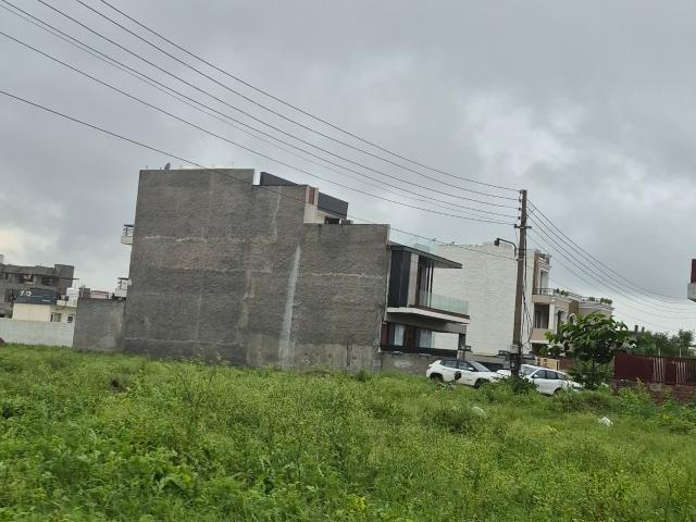 Land for sale in Mohari, Punjab