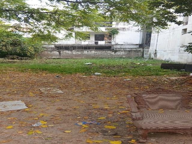 Land for sale in Hariana