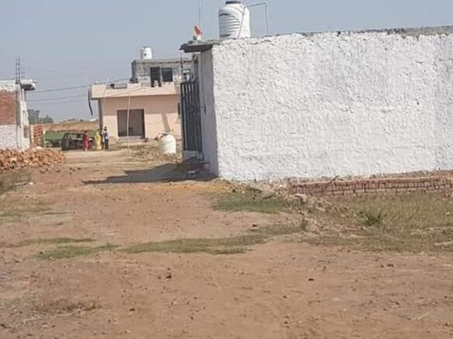 Land for sale in Hariana