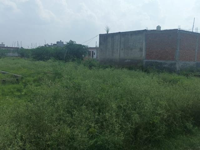 Land for sale in Hariana