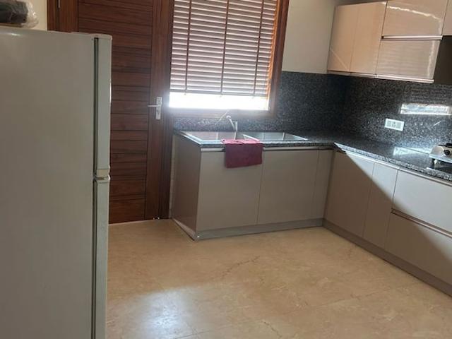 House for rent in Hariana