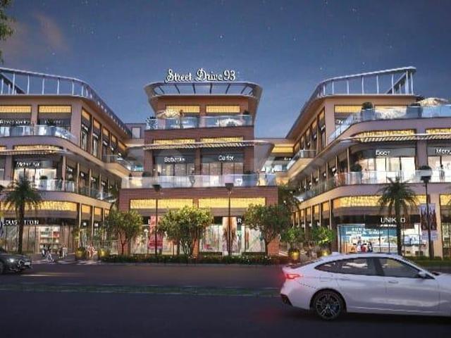 Commercial for sale in Hariana