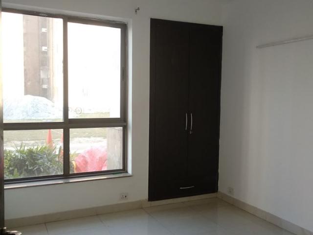 Flat for rent in Hariana