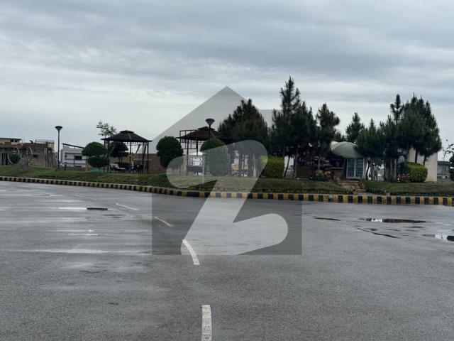 Property for sale in Peshawar, North West Frontier Province