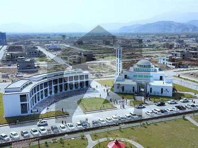 Property for sale in Peshawar, North West Frontier Province