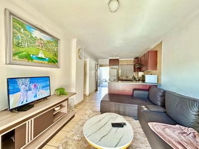 Apartment for sale in Hartbeespoort Dam Nature Reserve, North West