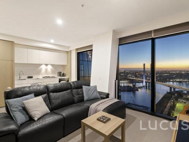 Apartment for rent in NewQuay, Melbourne