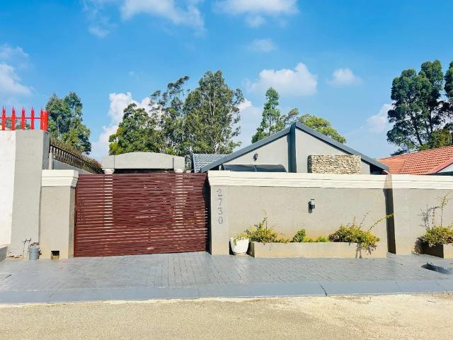 House for sale in Vosloorus, Gauteng