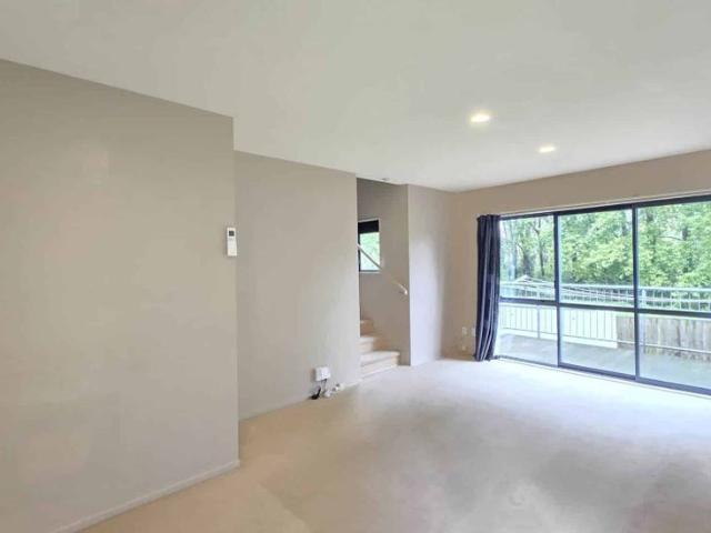 Townhouse for rent in East Tamaki