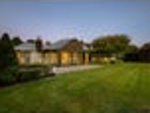 House for sale in Otakou