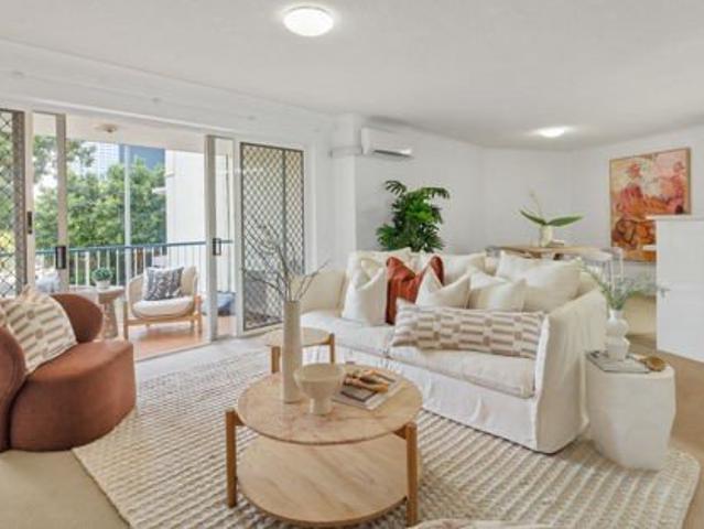 Apartment for rent in Toombul, Queensland