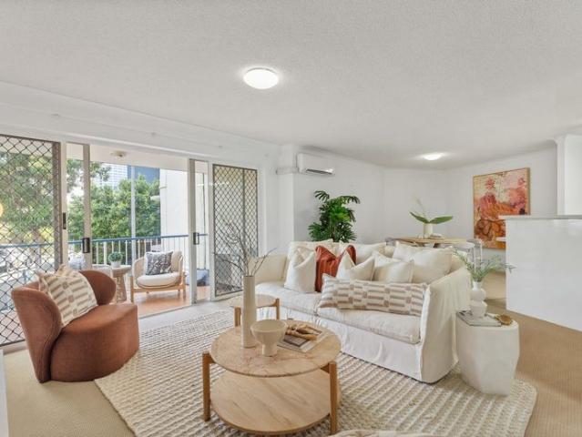 Apartment for rent in Toombul, Queensland