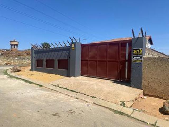 House for sale in Soweto, Gauteng