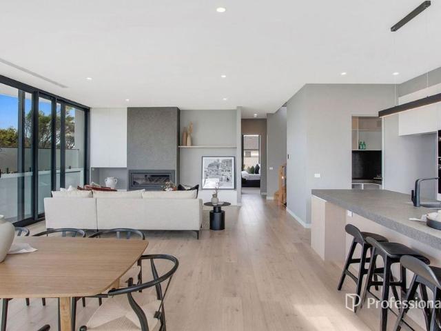 Townhouse for rent in Camerons Creek, Victoria