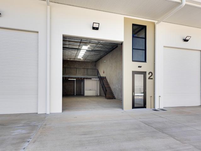 Warehouse for rent in Kings Creek, Queensland