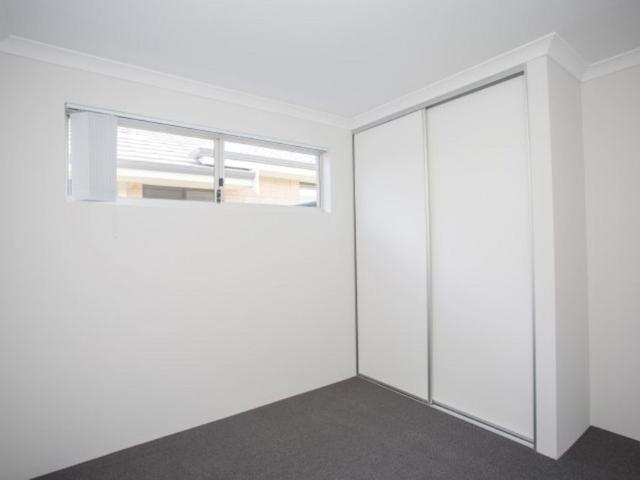 Apartment for rent in Cloverdale, Western Australia
