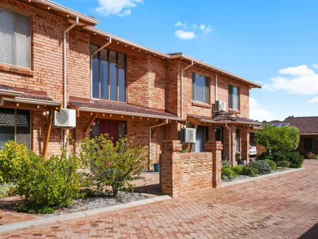 Apartment for sale in Sorrento, Western Australia