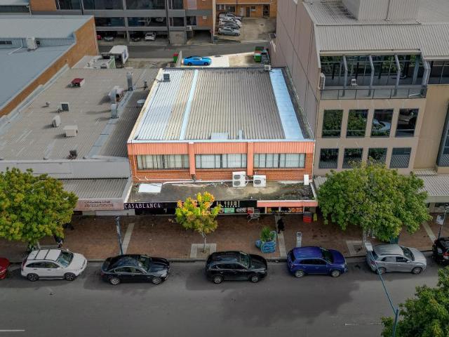 Showroom for sale in Liverpool