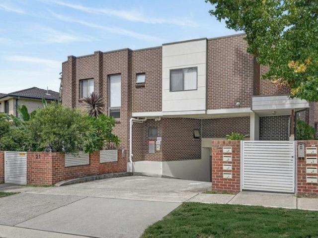Townhouse for sale in Sydney, New South Wales