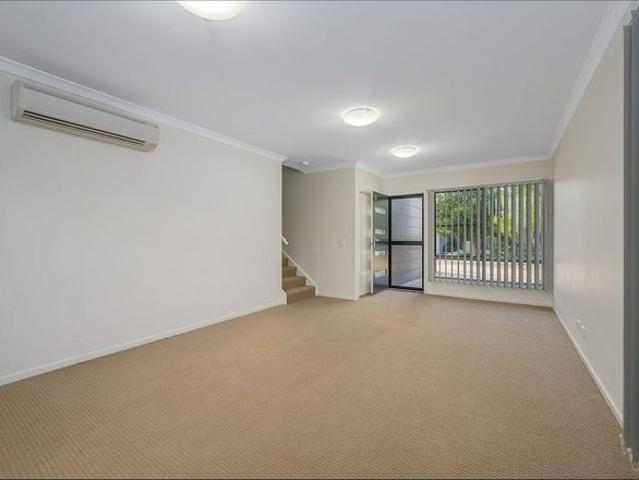 House for rent in Glen Eden, Gladstone